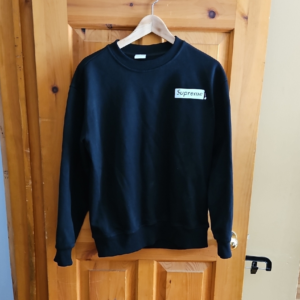 Supreme Black Crewneck Sweater